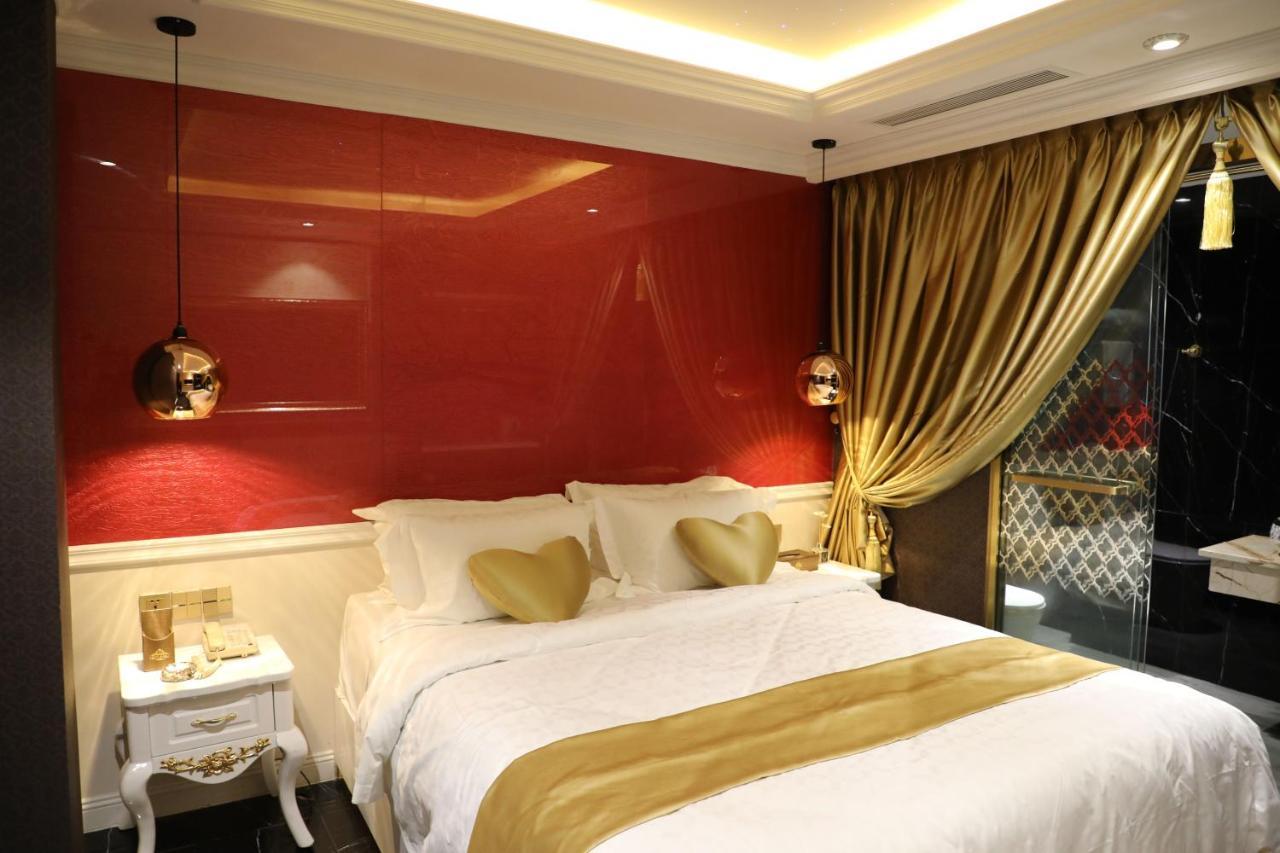 Enjoy Hotel 7 Ho Chi Minh-staden Exteriör bild