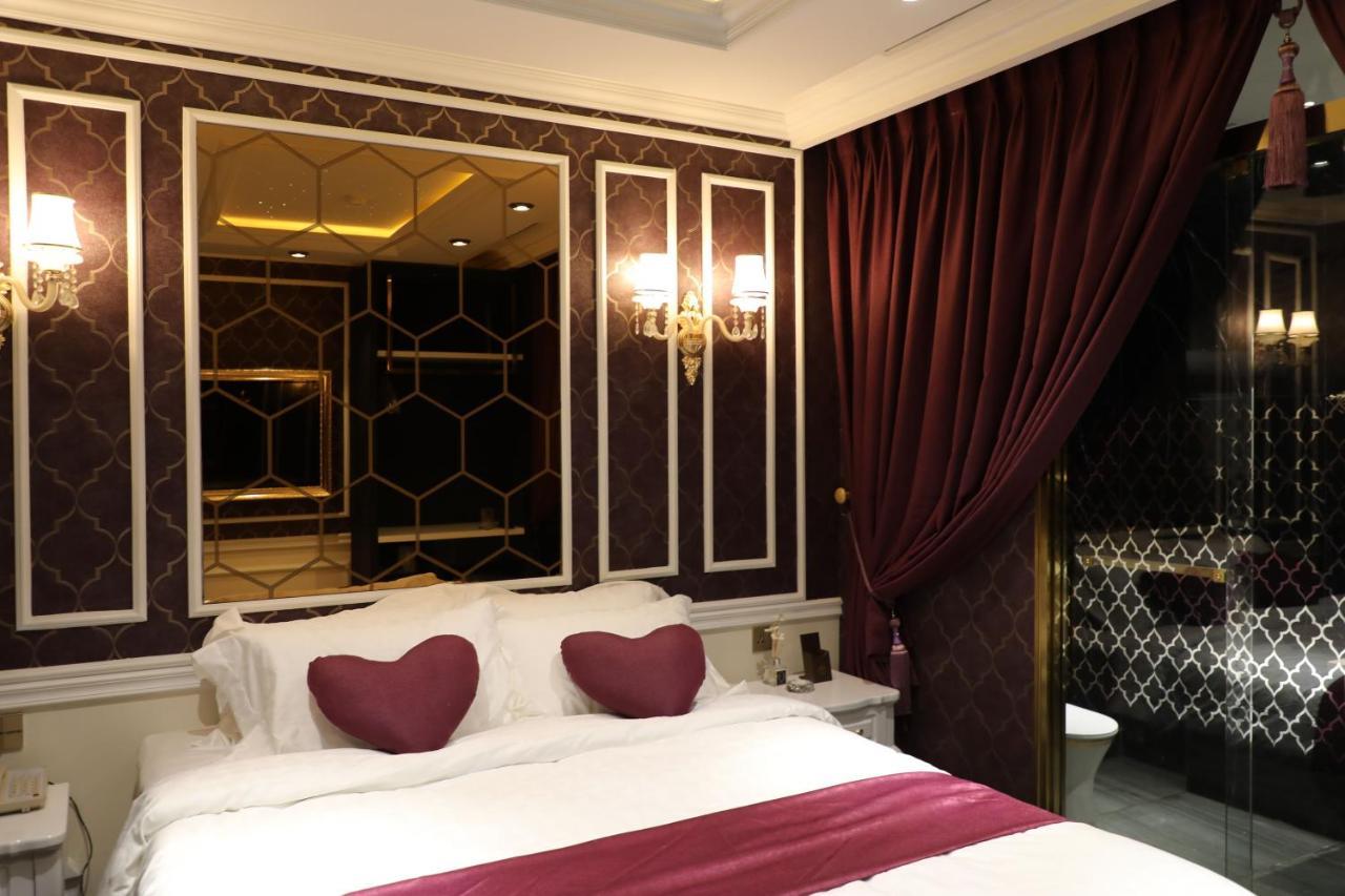 Enjoy Hotel 7 Ho Chi Minh-staden Exteriör bild
